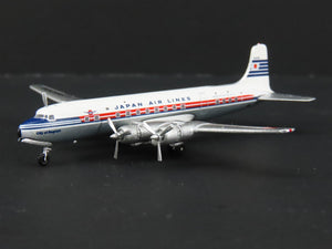 1:400 AeroClassics AC411067 Die-Cast JAL Japan Douglas DC-6 Airliner JA6206