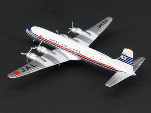 1:400 AeroClassics AC411067 Die-Cast JAL Japan Douglas DC-6 Airliner JA6206