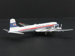 1:400 AeroClassics AC411067 Die-Cast JAL Japan Douglas DC-6 Airliner JA6206