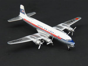1:400 AeroClassics AC411067 Die-Cast JAL Japan Douglas DC-6 Airliner JA6206