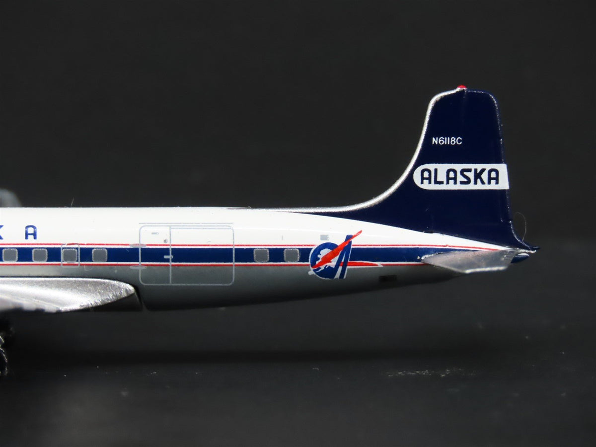 1:400 AeroClassics AC419954 Die-Cast Alaska Douglas DC-6A Airliner N6118C