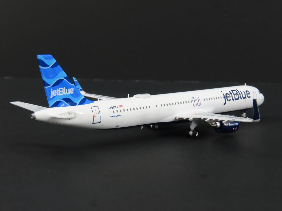1:400 Panda Models 202135 jetBlue A321neo Airliner N4022J &quot;Joel Peterson&quot;