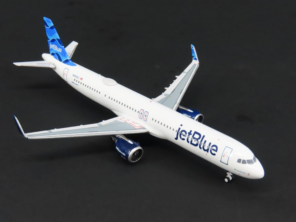 1:400 Panda Models 202135 jetBlue A321neo Airliner N4022J &quot;Joel Peterson&quot;