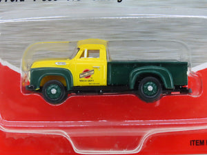 HO CMW Mini Metals 30235 '54 Ford F-350 Pick Up - Chicago & Northwestern RR