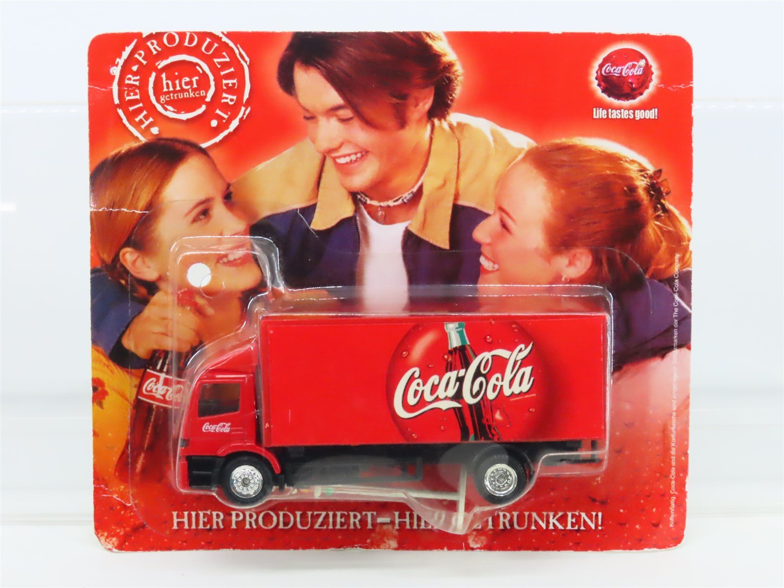 HO Scale High Speed Metal & Plastic Products Coca Cola Delivery Truck