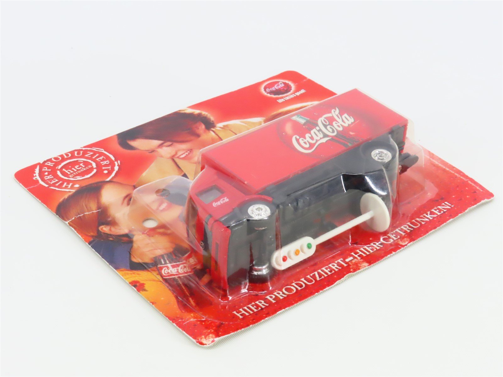 HO Scale High Speed Metal & Plastic Products Coca Cola Delivery Truck