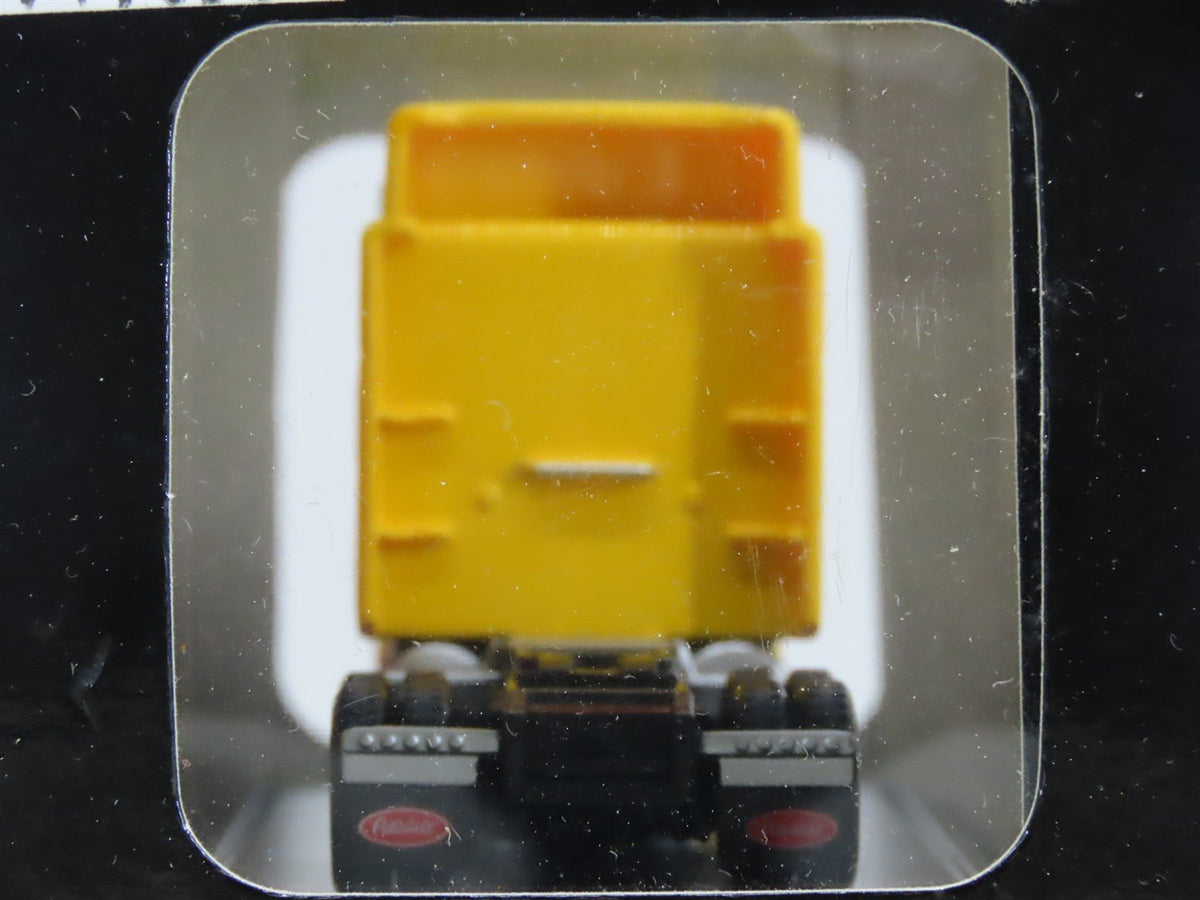 HO Scale Norscot Scale Models 61106 Peterbilt Model 389 Tractor - Yellow