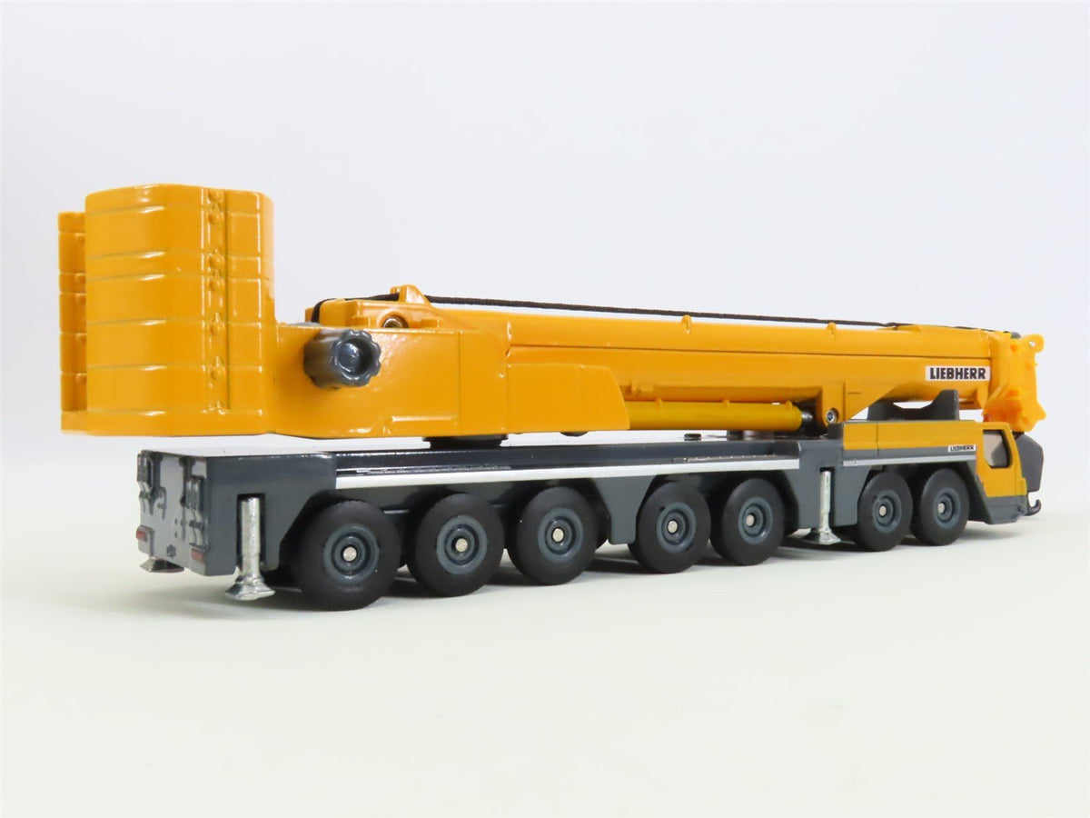 HO Scale Siku Super 1886 Die-Cast Liebherr Mobile Crane