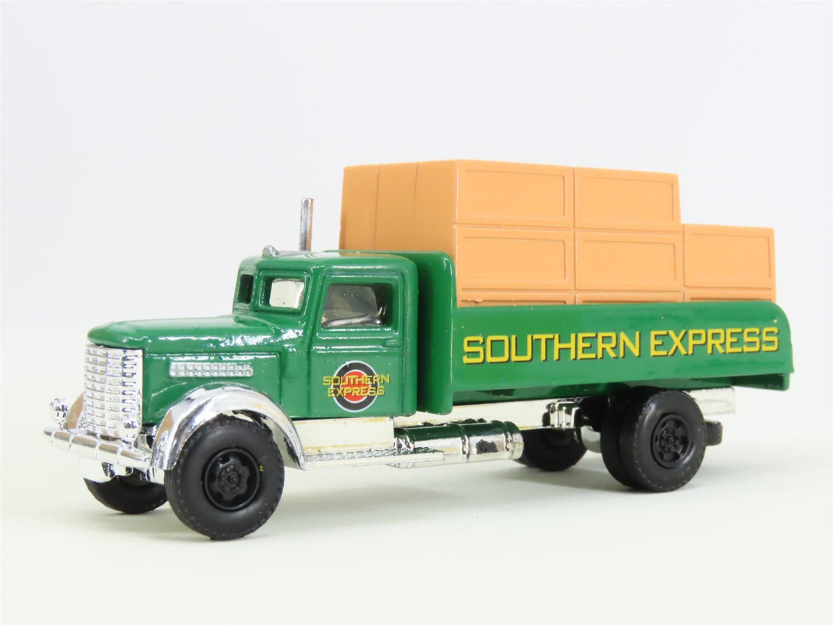HO Scale IMEX Classic Trucks 870013 Die-Cast Southern Express Delivery Truck