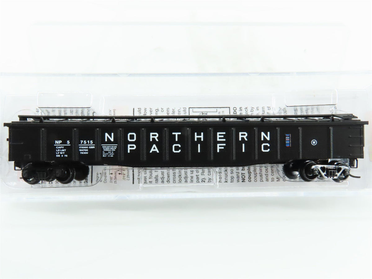 N Scale Micro-Trains MTL 10600140 NP Northern Pacific 50&#39; Covered Gondola #57515