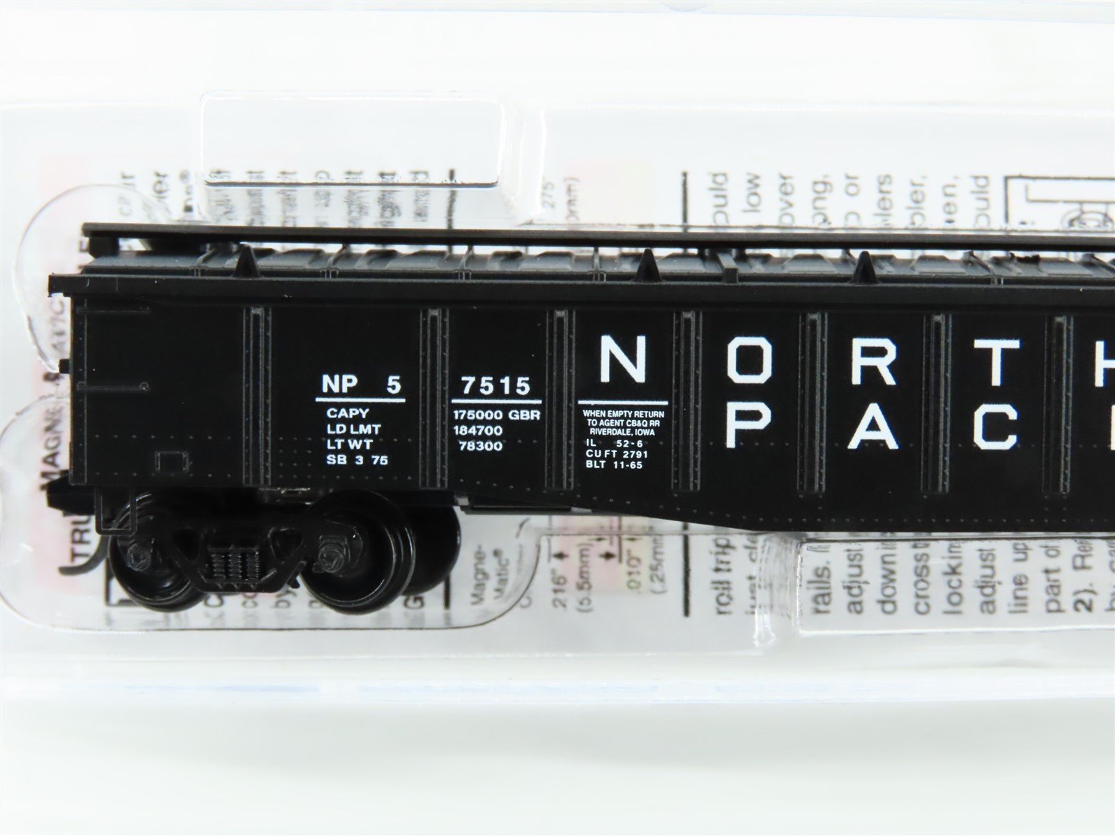 N Scale Micro-Trains MTL 10600140 NP Northern Pacific 50' Covered Gondola #57515