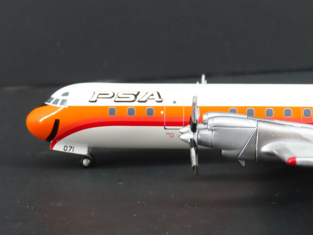 1:200 Hobby Master HL1012 Die-Cast Pacific Southwest Air L-188 Electra Airliner