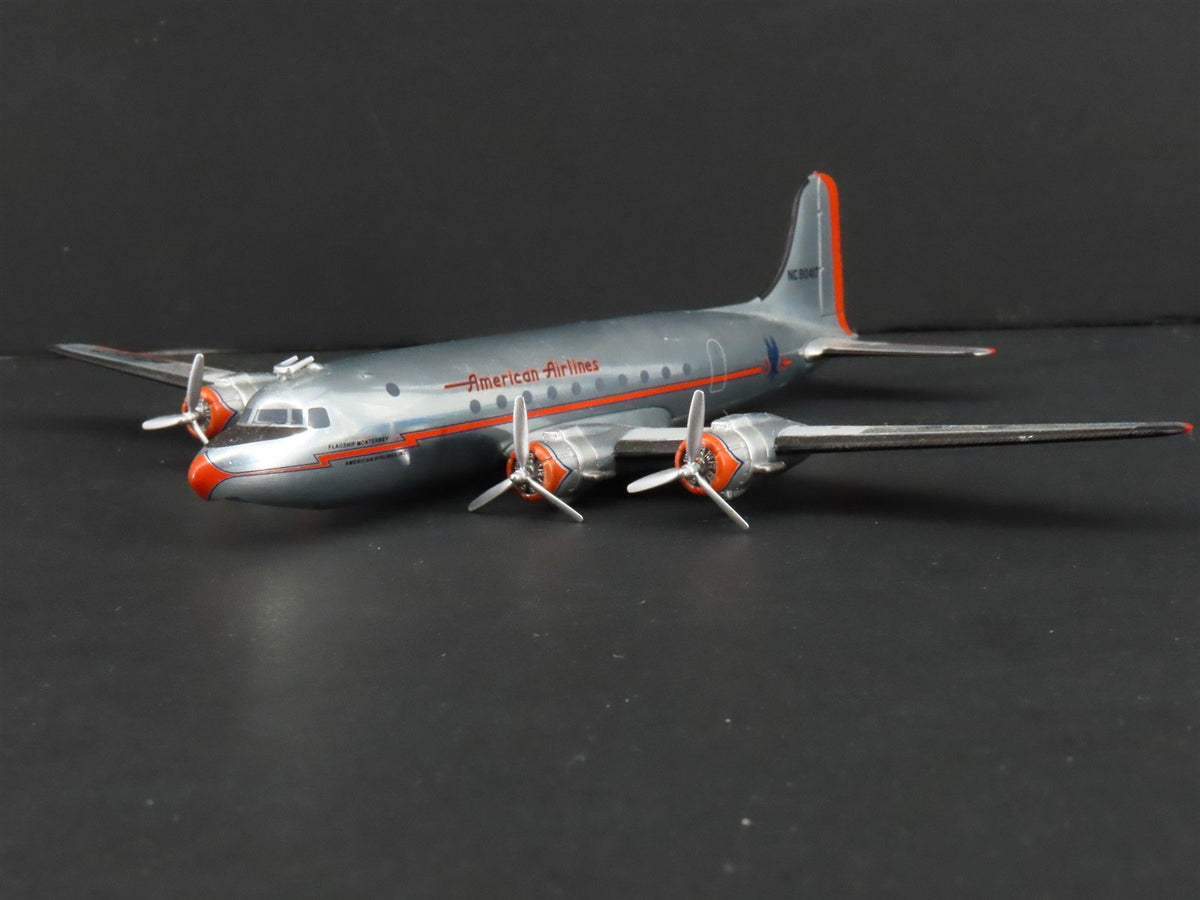 1:200 Hobby Master HL2011 Die-Cast American Airlines Douglas DC-4 Airliner