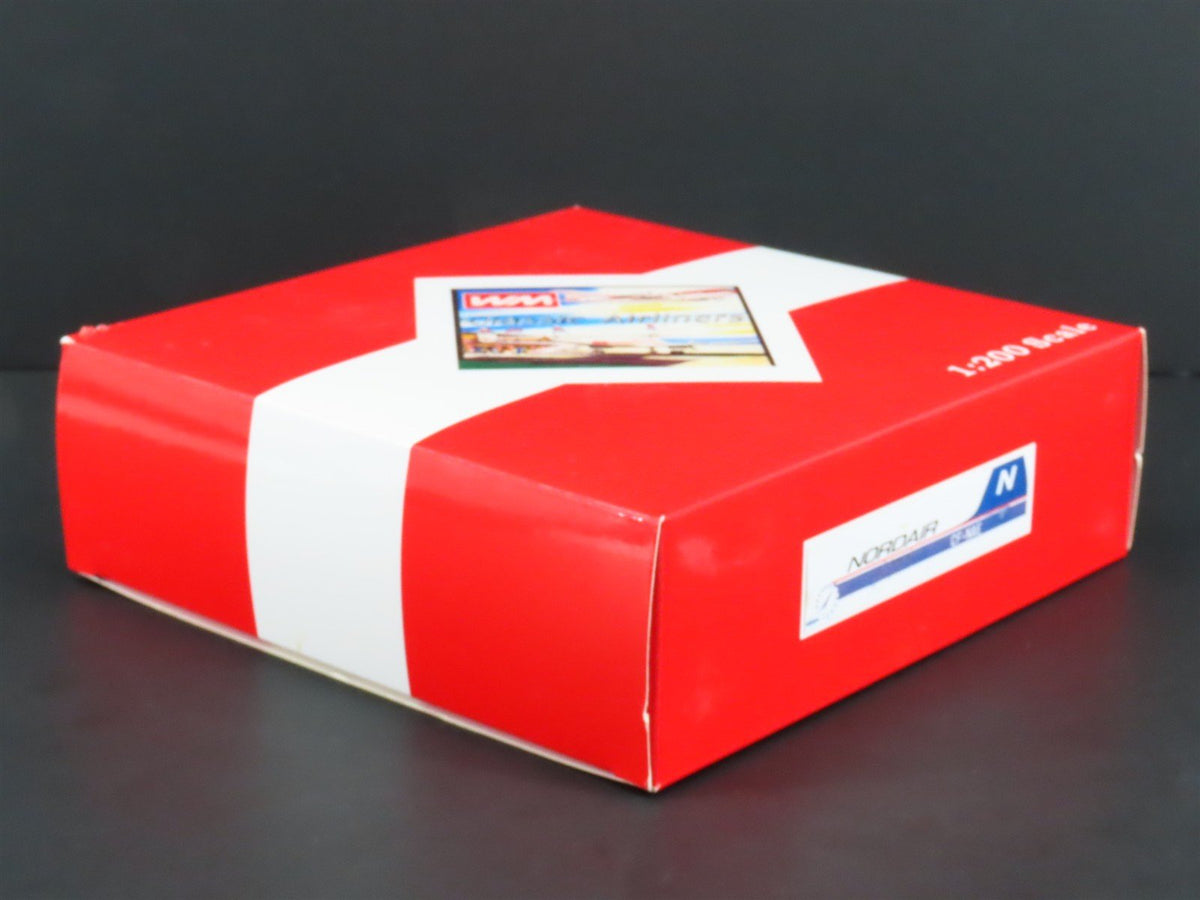 1:200 WM Classic Airliners Die-Cast Nordair Curtis C-46 Commando Airliner