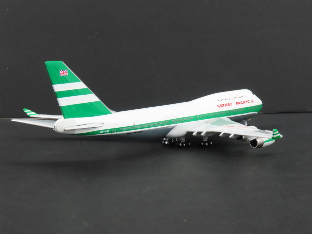 1:400 Dream Jets Die-Cast Cathay Pacific Boeing 747-400 Airliner