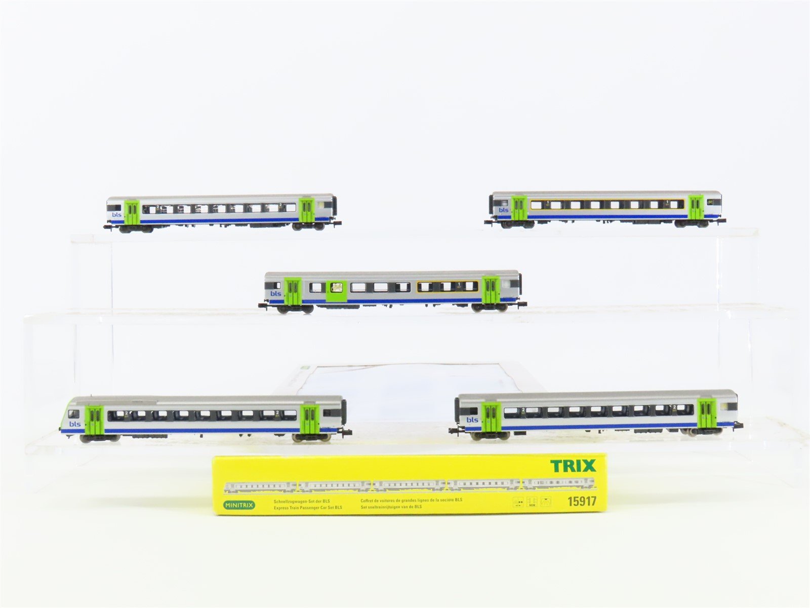 N Scale Minitrix 15917 BLS Era V Express Train Passenger 5-Car Set