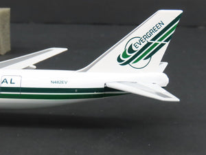 1:400 Gemini Jets GJEIA061 Die-Cast Evergreen International 747-200 Airliner