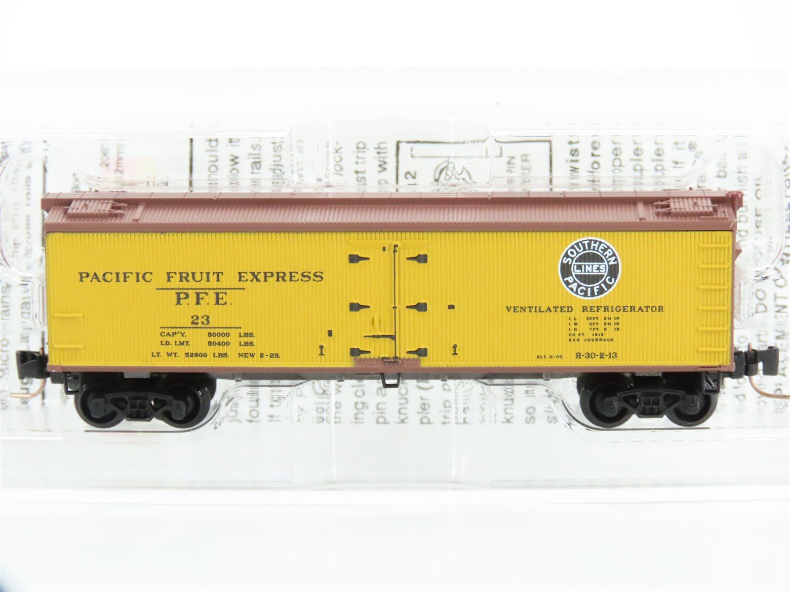 Z Scale Micro-Trains MTL 51800012 SP UP PFE Pacific Fruit Express 40' Reefer #23