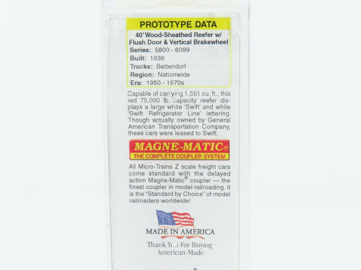 Z Scale Micro-Trains MTL 51800061 SRLX Swift Refrigerator Line 40&#39; Reefer #5820