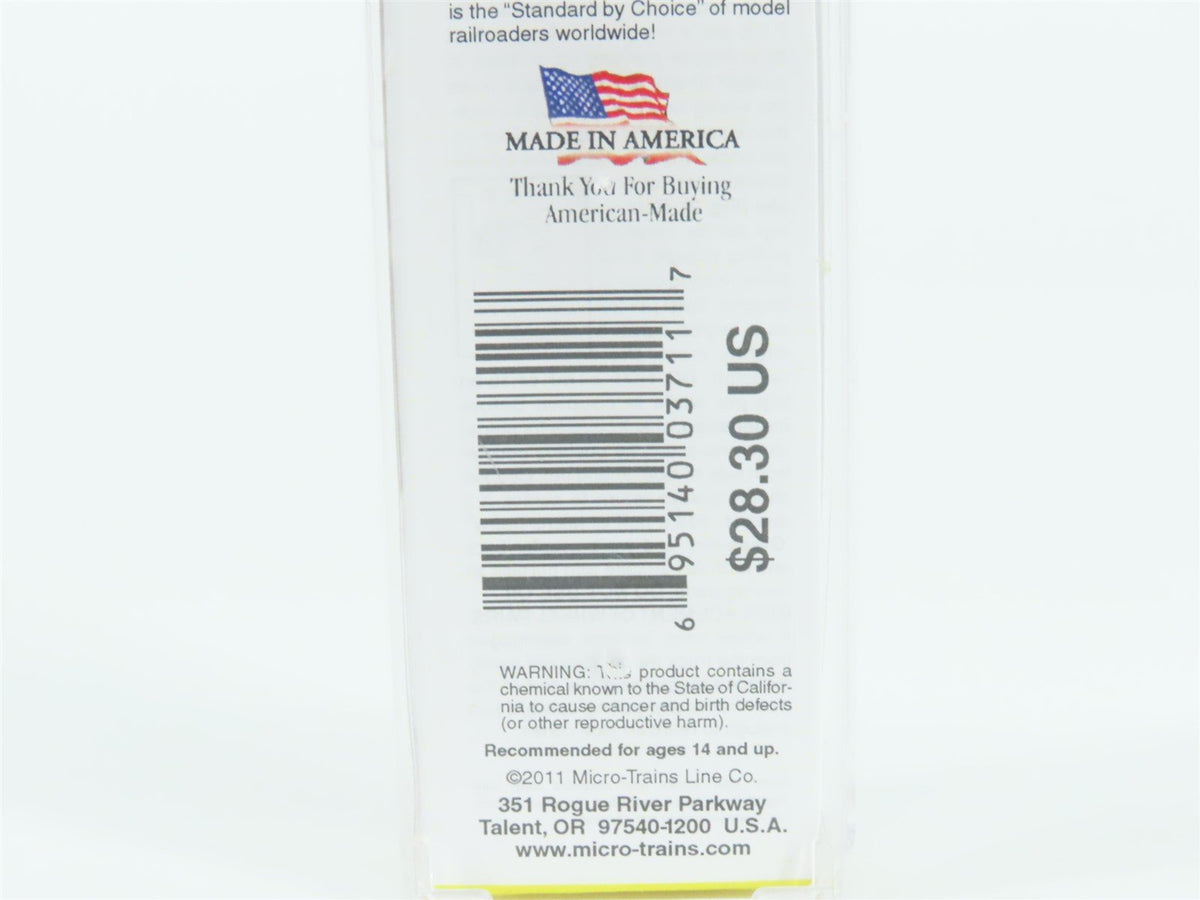 Z Scale Micro-Trains MTL 51800061 SRLX Swift Refrigerator Line 40&#39; Reefer #5820