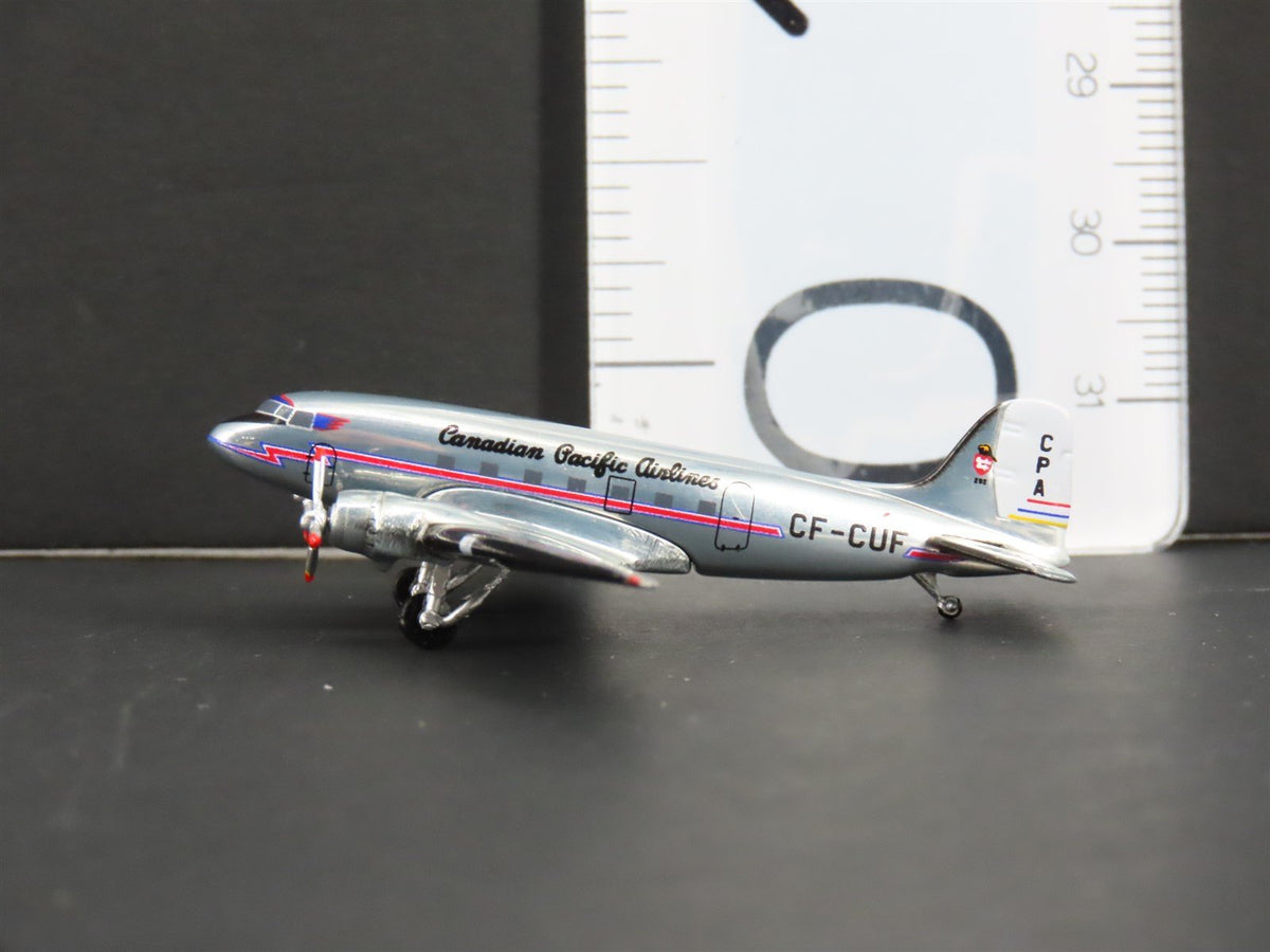 1:400 Scale AeroClassics Die-Cast CP &quot;Polished Livery&quot; Douglas DC-3 CF-CUF