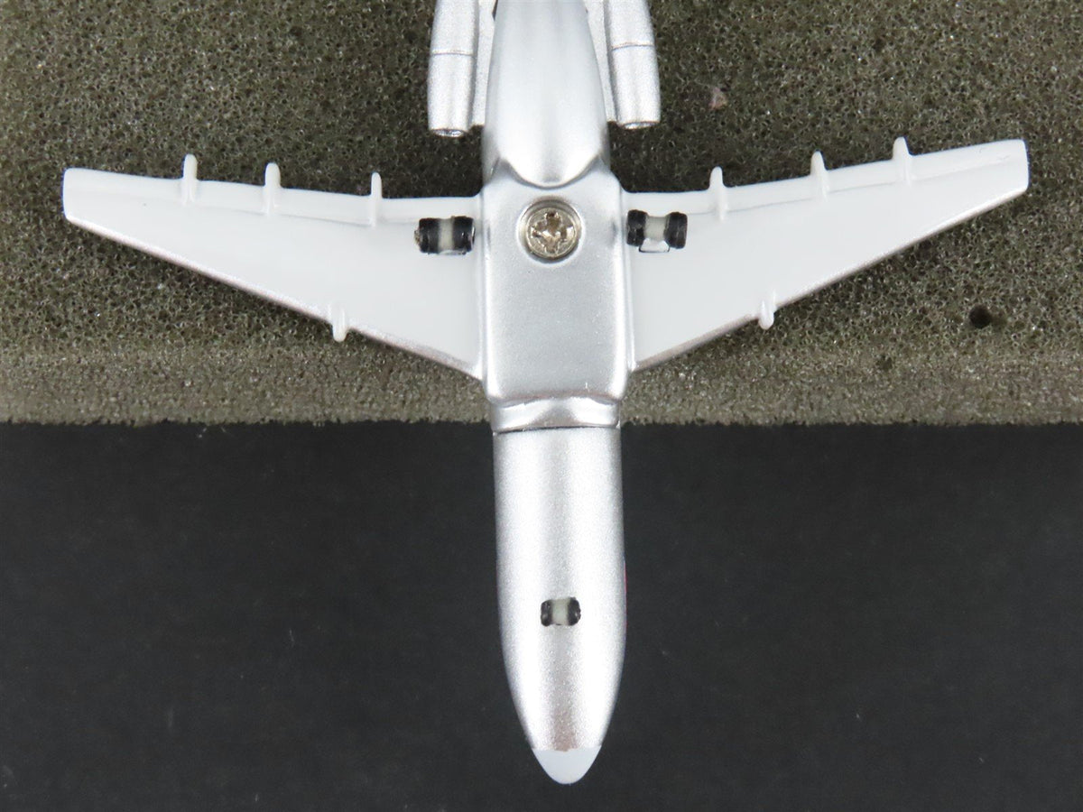 1:400 Scale AeroClassics Die-Cast American Airline BAC-111-400AK Airliner N5039