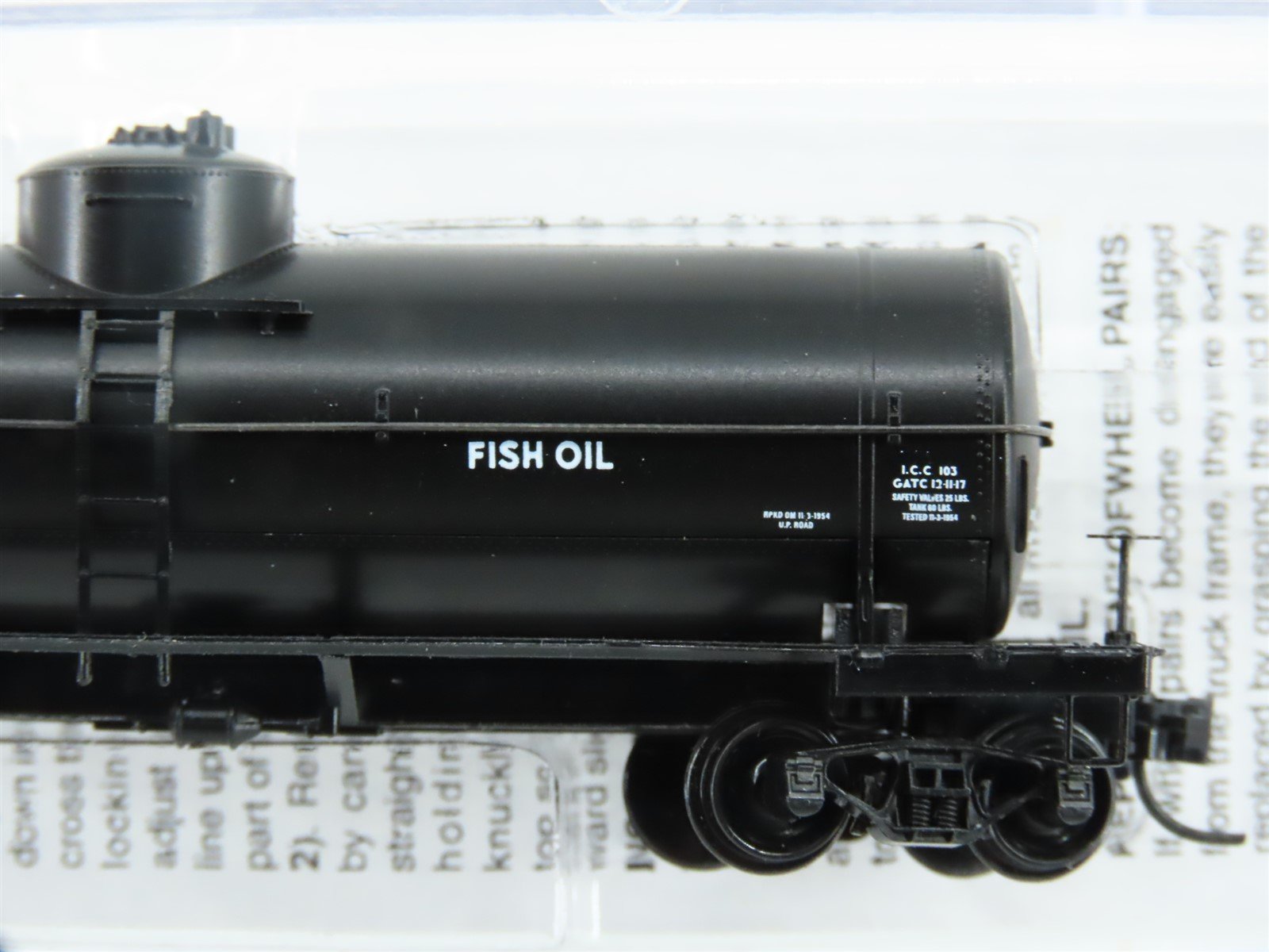 N Micro-Trains MTL 06500096 UP Union Pacific 39' Single Dome Tank Car #4053
