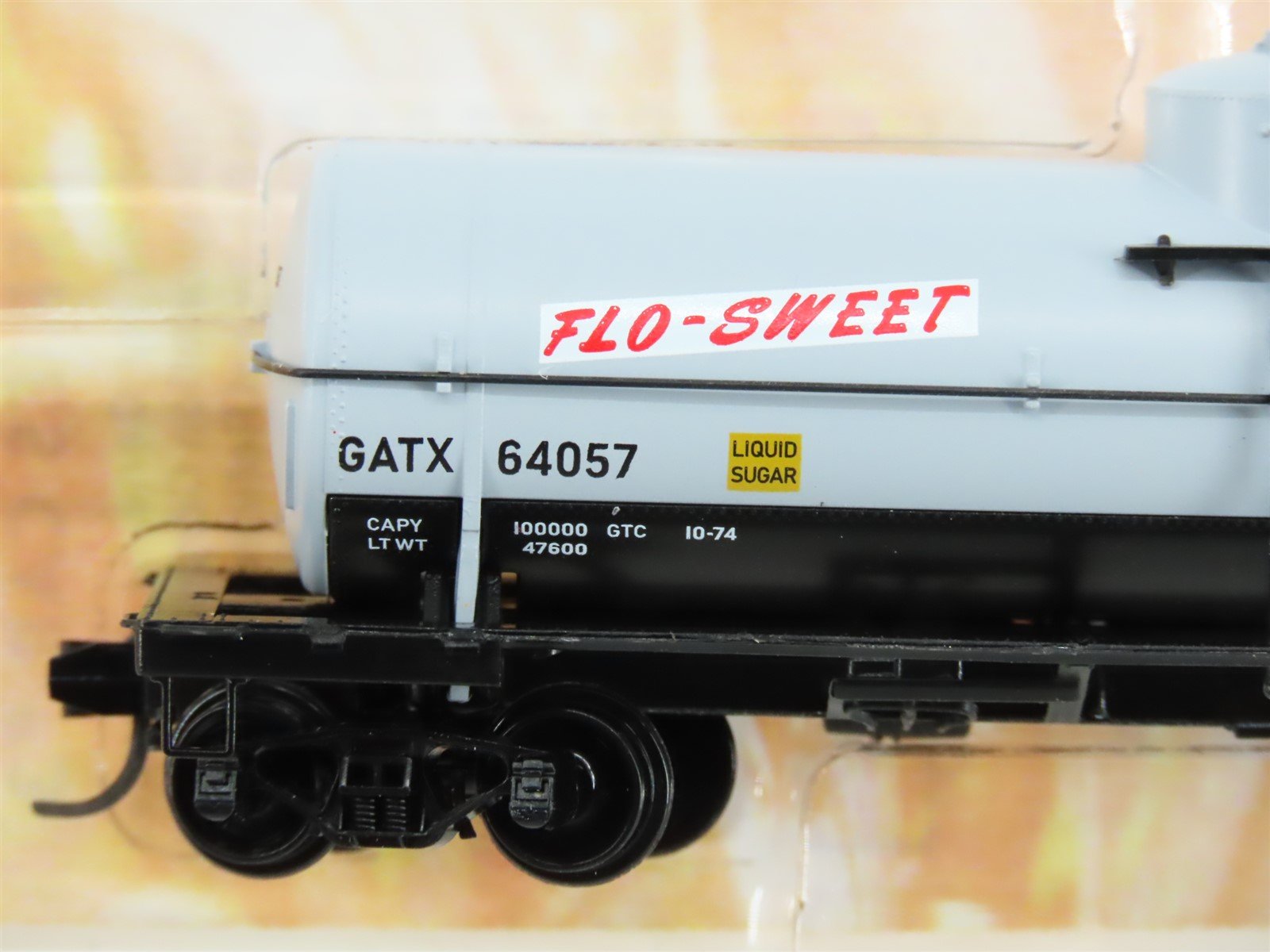 N Scale Micro-Trains MTL 06500156 GATX Flo-Sweet 39' Single Dome Tank Car #64057