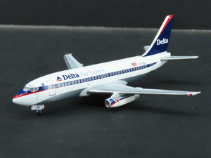 1:400 Aero Classics Die-Cast Delta Air Lines Boeing B-737-232 Aircraft N309DL