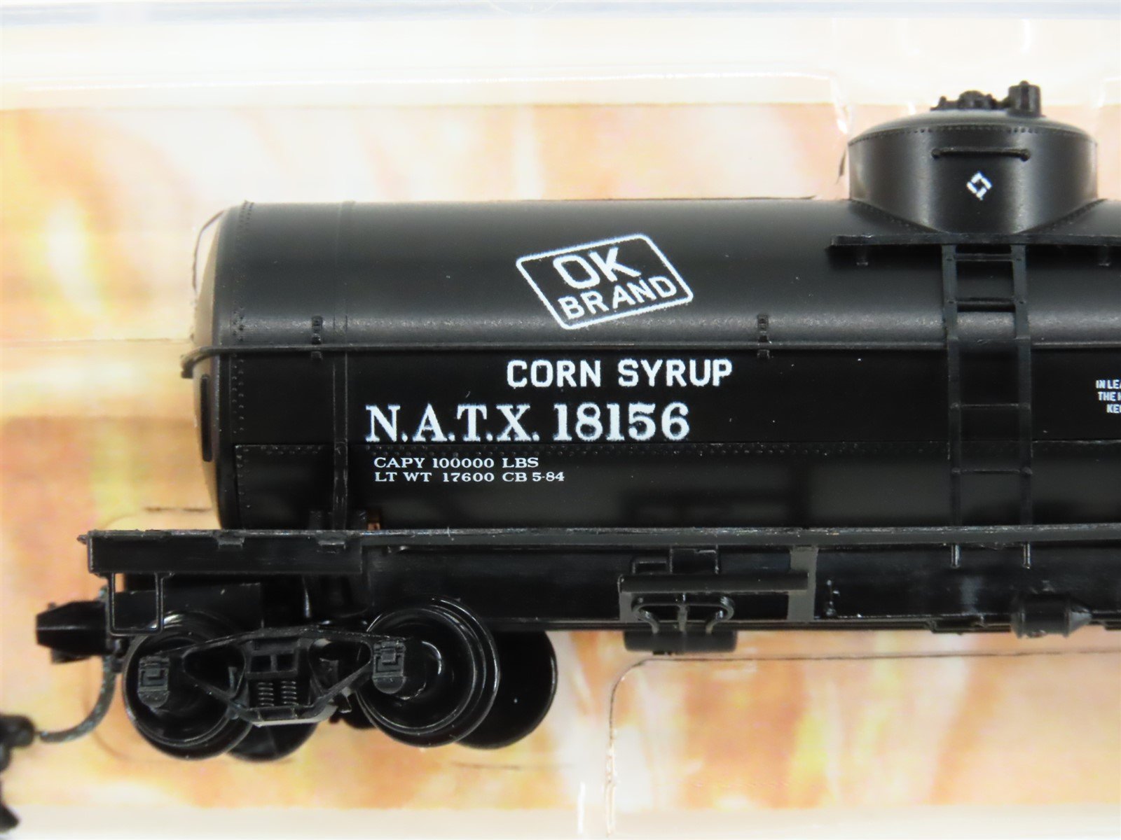 N Micro-Trains MTL 06500146 NATX Hubinger Co 39' Single Dome Tank Car #18156