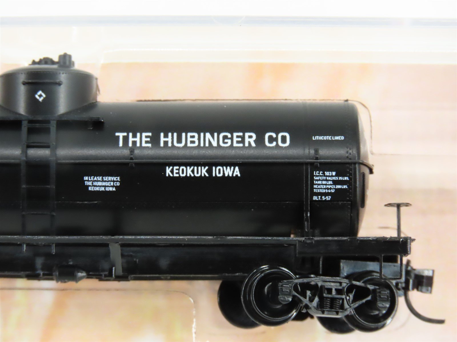 N Micro-Trains MTL 06500146 NATX Hubinger Co 39' Single Dome Tank Car #18156
