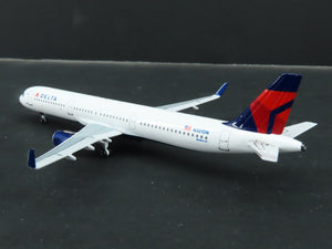 1:400 Aero Classics Die-Cast Delta Air Lines Airbus A321-211 Aircraft N301DN