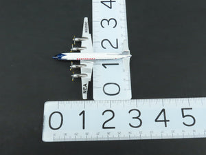 1:400 Aero Classics Die-Cast Northeast McDonnell Douglas DC-6B Aircraft N6255C