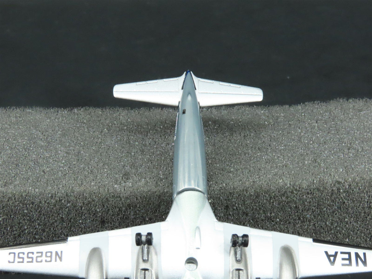 1:400 Aero Classics Die-Cast Northeast McDonnell Douglas DC-6B Aircraft N6255C