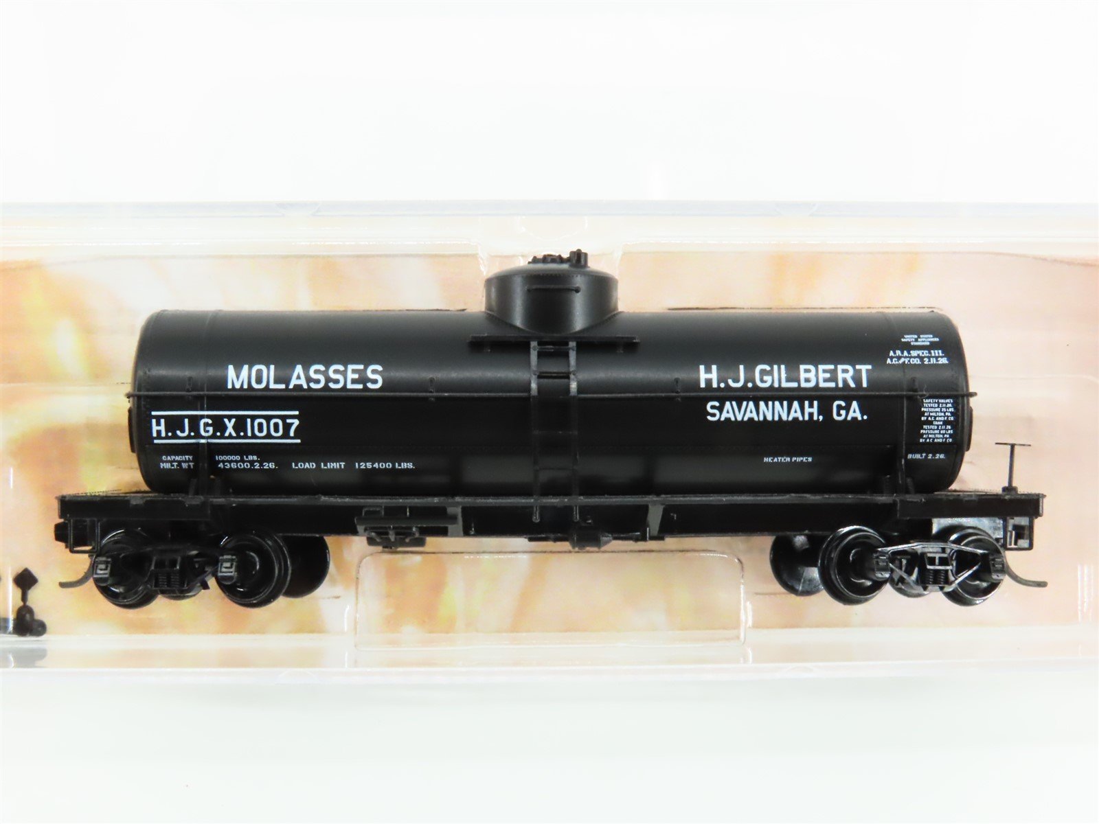 N Micro-Trains MTL 06500186 HJGX HJ Gilbert Molasses Single Dome Tank Car #1007