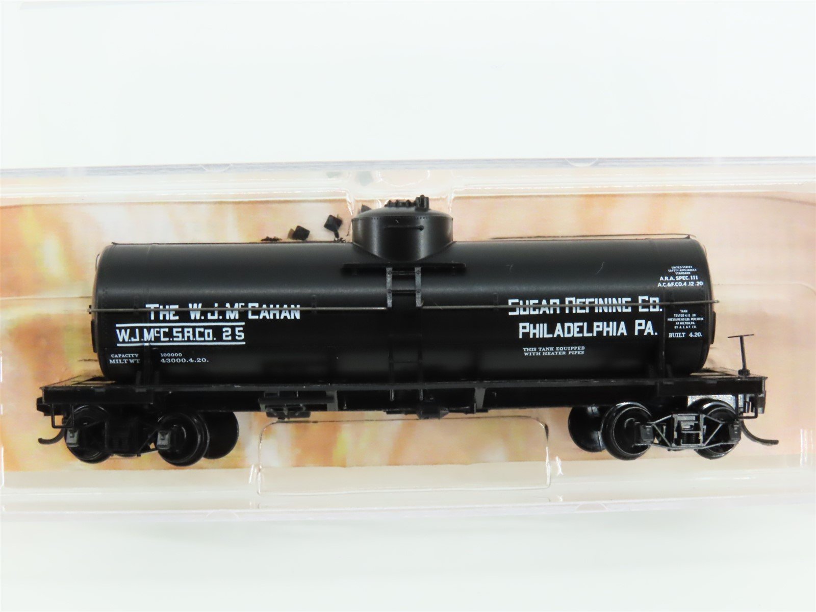 N Micro-Trains MTL 06500226 McCahan Sugar Refining Co Single Dome Tank Car #25