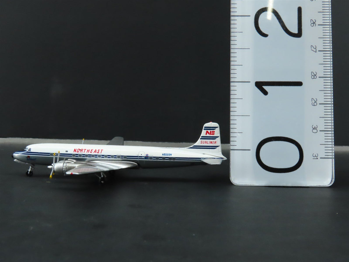 1:400 Aero Classics Die-Cast Northeast Sunliner McDonnell Douglas DC-6B Aircraft