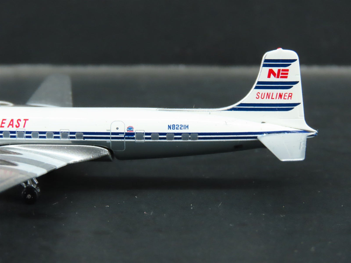 1:400 Aero Classics Die-Cast Northeast Sunliner McDonnell Douglas DC-6B Aircraft