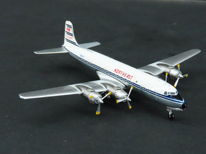 1:400 Aero Classics Die-Cast Northeast Sunliner McDonnell Douglas DC-6B Aircraft