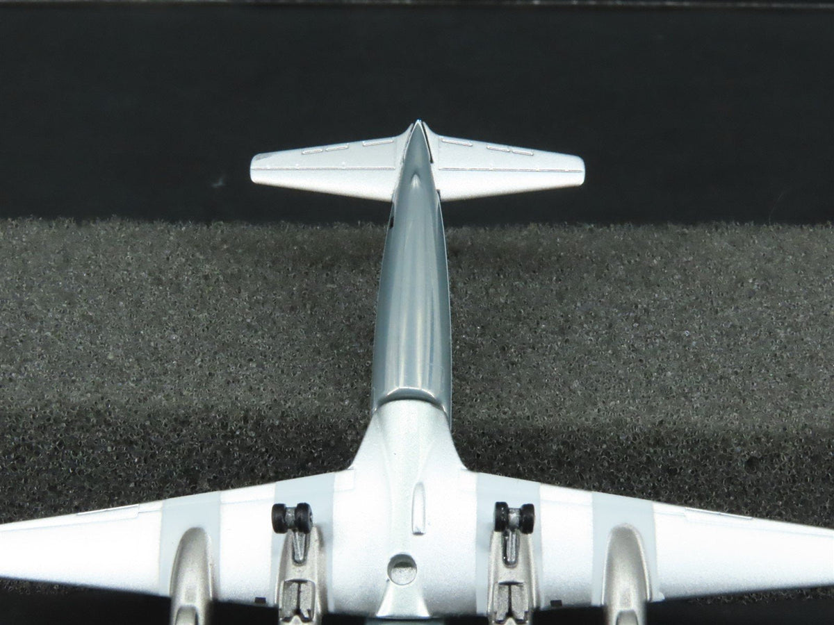 1:400 Aero Classics Die-Cast Northeast Sunliner McDonnell Douglas DC-6B Aircraft