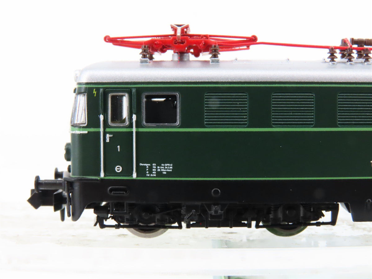 N Scale Arnold HN2224 OBB Austrian Federal Class 1046 Electric Loco #004-6