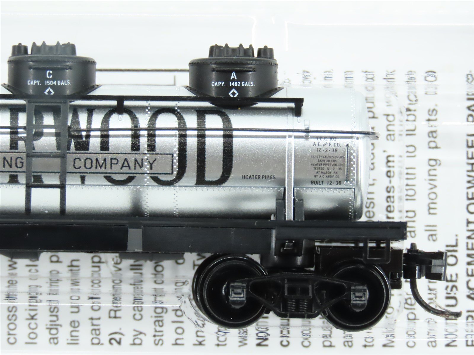 N Micro-Trains MTL 06600100 SHPX Sherwood Refining Company 3-Dome Tank Car #4553