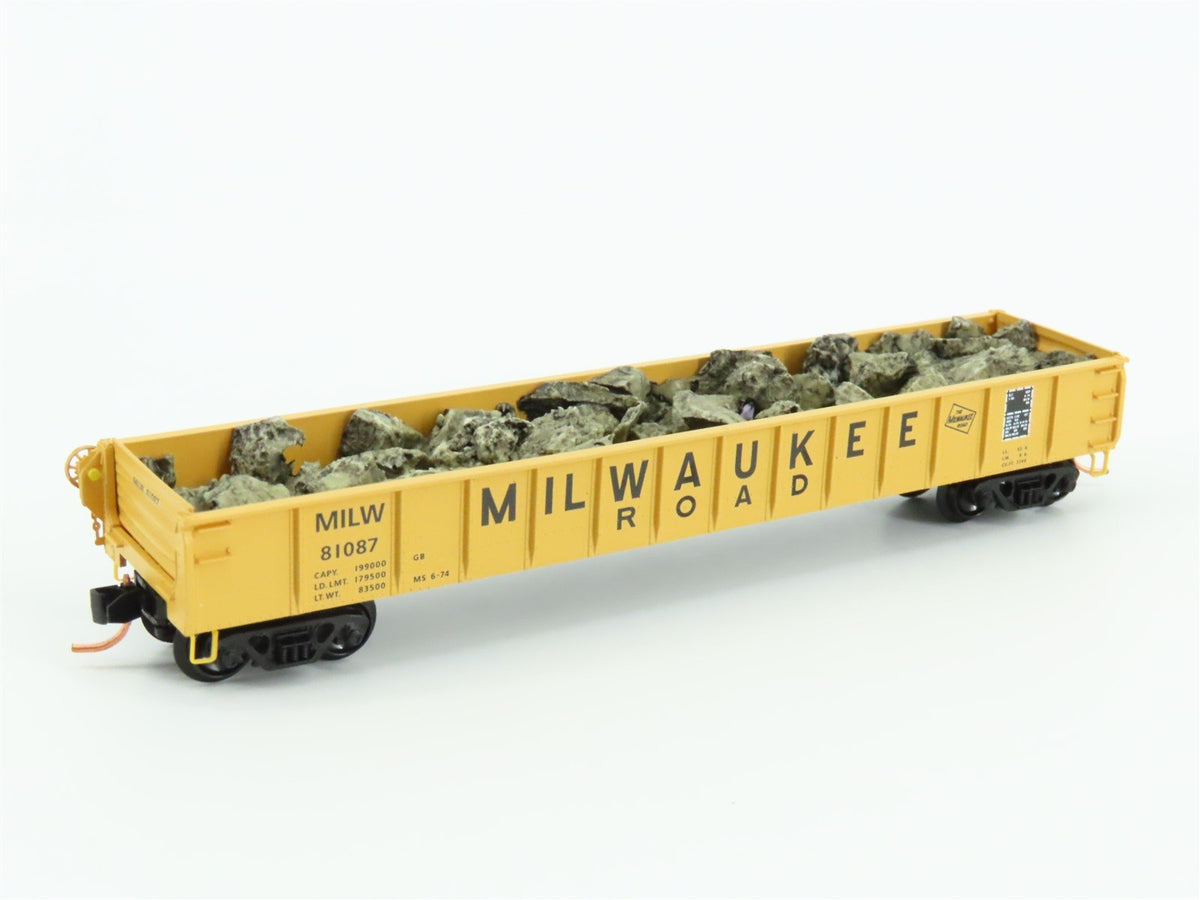 N Micro-Trains MTL 48110.1 MILW Milwaukee Road 50&#39; Gondola w/ Rock Load #81087