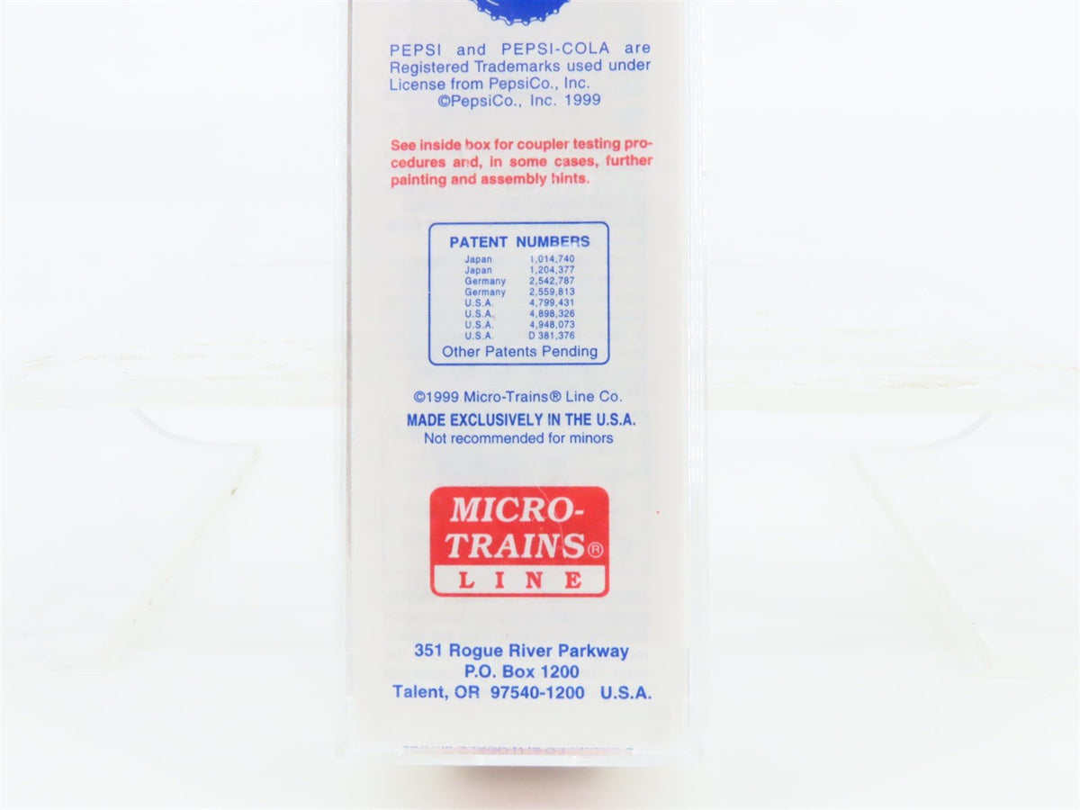 N Scale Micro-Trains MTL 47340 PCEX Pepsi-Cola 40&#39; Wood Reefer #4702
