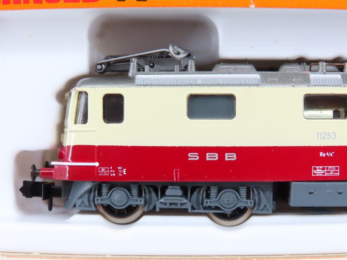 N Scale Arnold 2416 SBB CFF FFS Swiss Federal Re 4/4 Electric Loco #11253