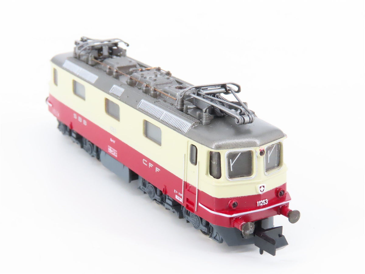 N Scale Arnold 2416 SBB CFF FFS Swiss Federal Re 4/4 Electric Loco #11253