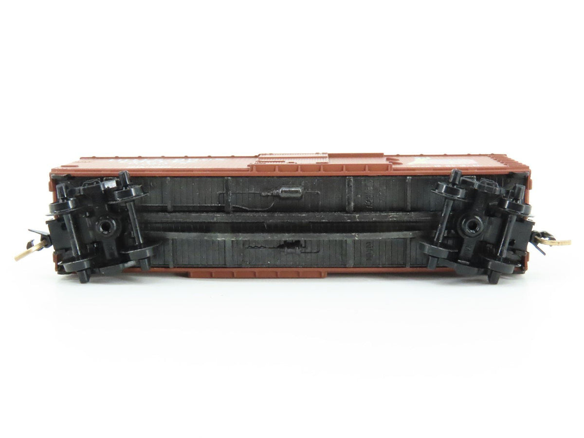 N Scale Micro-Trains MTL 42100 HBCX Hills Bros. Coffee 40&#39; Wood Box Car #166