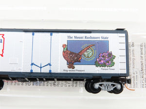 N Scale Micro-Trains MTL 21371 SD South Dakota State 40' Plug Door Box Car #1889