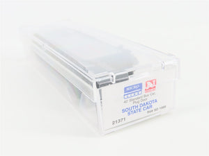 N Scale Micro-Trains MTL 21371 SD South Dakota State 40' Plug Door Box Car #1889