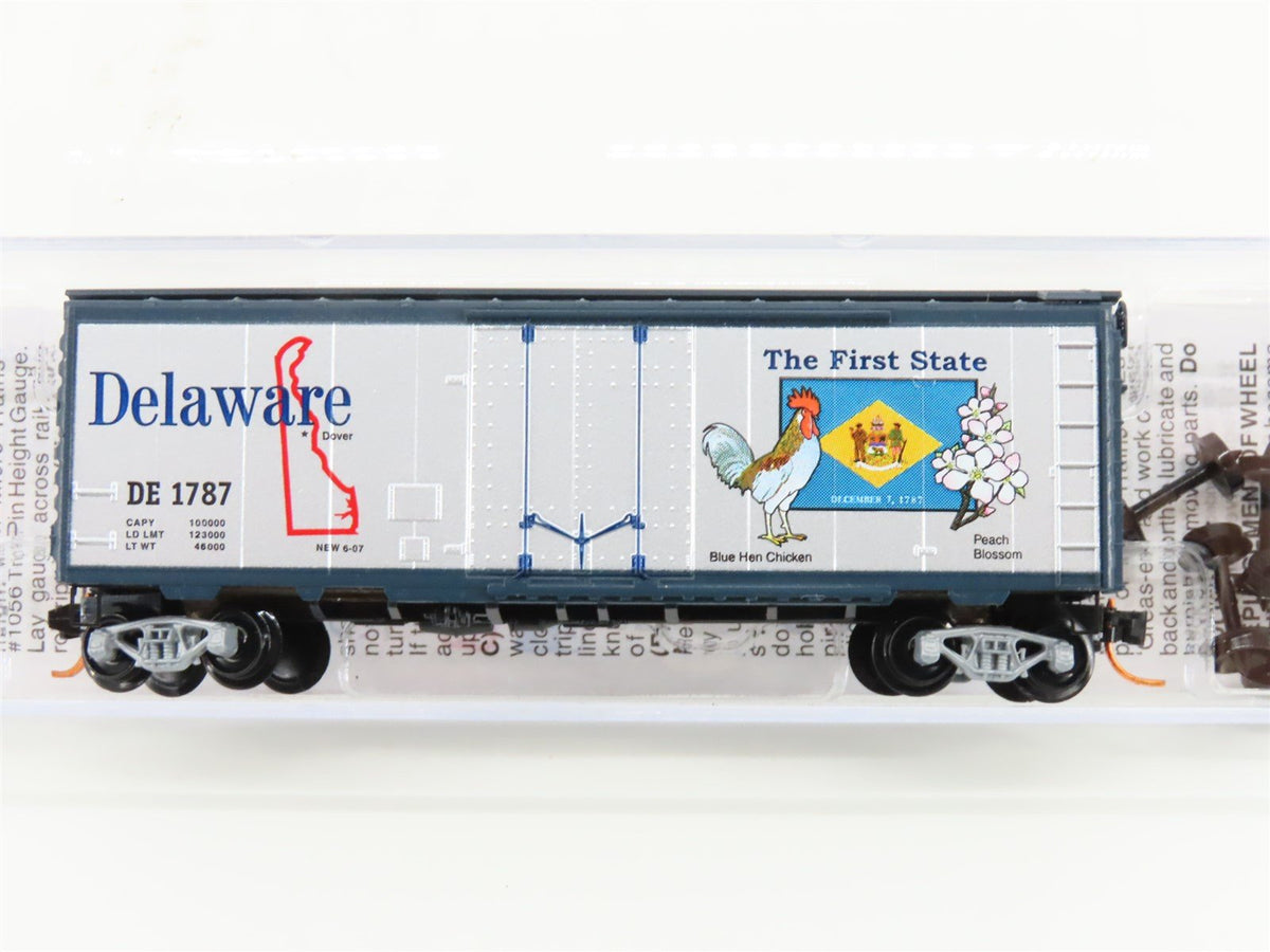 N Scale Micro-Trains MTL 02100414 DE Delaware State 40&#39; Plug Door Box Car #1787